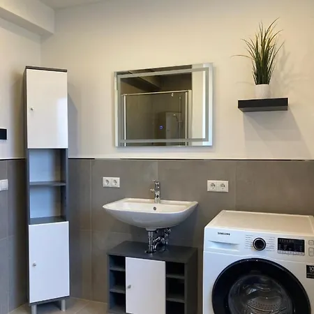 Eastside-apartment Haus 2 *