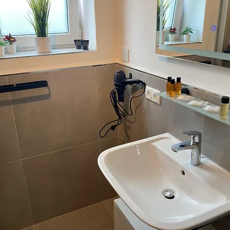 Eastside-apartment Haus 2 Apartmán *