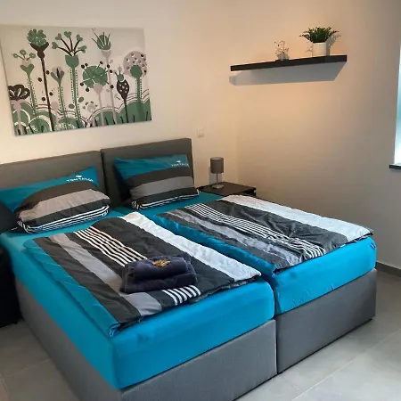 Apartment Eastside-apartment Haus 2 *